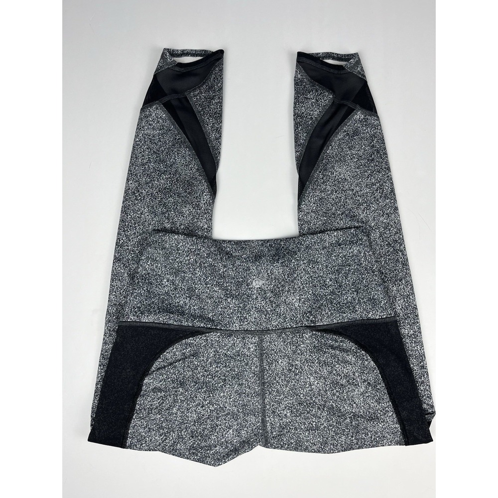 Lululemon‎ Pace Rival Crop Leggings "Line Up White Black" Luxtreme Fabric Sz 8 - Picture 3 of 9